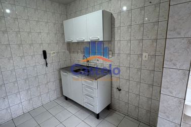 Apartamento para alugar - 100m&sup2; - ZONA II