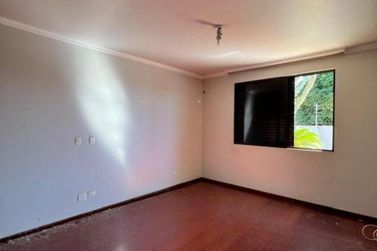 Casa &agrave; venda - 334m&sup2; - Jardim Lisboa