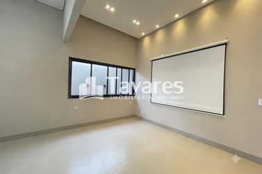 Casa &agrave; venda - 221m&sup2; - JARDIM M&Ocirc;NACO