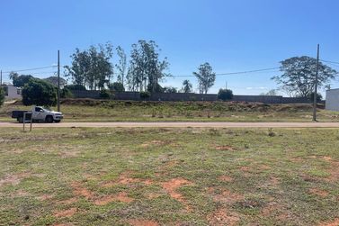 Terreno &agrave; venda - 375m&sup2; - Porto Camargo