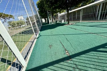 Apartamento &agrave; venda - 76m&sup2; - Zona II