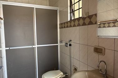 Casa &agrave; venda - 140m&sup2; - Jardim Para&iacute;so