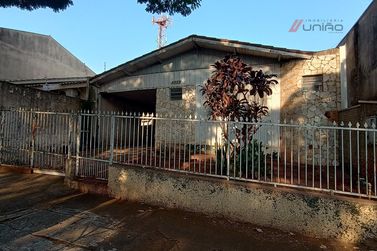 Casa &agrave; venda - 268m&sup2; - Zona II