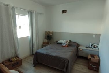 Casa &agrave; venda - 250m&sup2; - Parque Alto da Paran&aacute;