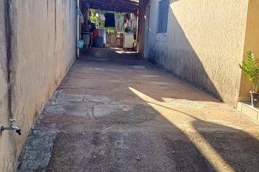 Casa &agrave; venda - 100m&sup2; - Jardim Tangara