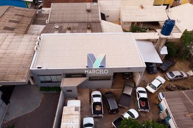 Sal&atilde;o Comercial &agrave; venda - 1470m&sup2; - Zona I