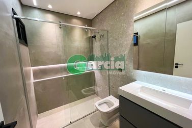 Casa &agrave; venda - 250m&sup2; - Residencial Portal das &Aacute;guas