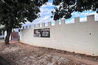 Terreno &agrave; venda - 601m&sup2; - Zona I-A