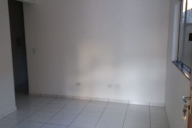 Casa &agrave; venda - 76m&sup2; - Jardim Canad&aacute;