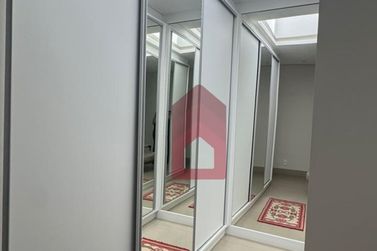 Casa &agrave; venda - 261m&sup2; - Zona II