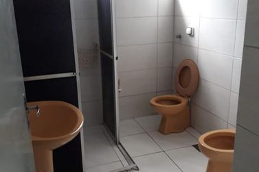 Casa &agrave; venda - 244m&sup2; - Zona I