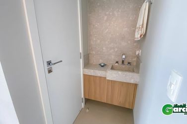 Casa &agrave; venda - 261m&sup2; - -