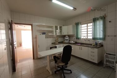 Casa &agrave; venda - 176m&sup2; - Parque Presidente