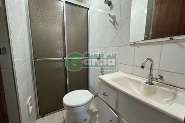 Apartamento para alugar - Zona III