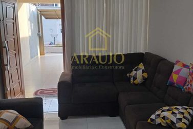 Casa &agrave; venda - 125m&sup2; - Jardim Imigrantes