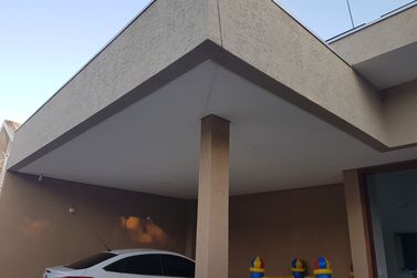 Casa &agrave; venda - 165m&sup2; - Jardim Lisboa