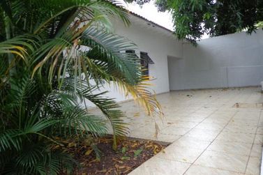 Casa &agrave; venda - 300m&sup2; - Zona 1