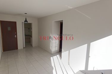Apartamento para alugar - ZONA I