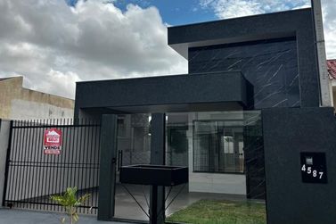 Casa &agrave; venda - 66m&sup2; - Jardim Sakai