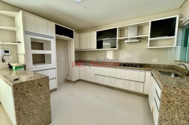 Casa &agrave; venda - 199m&sup2; - JARDIM DOS PRINCIPES