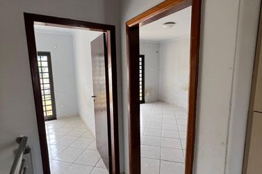 Casa para alugar - 100m&sup2; - Zona II