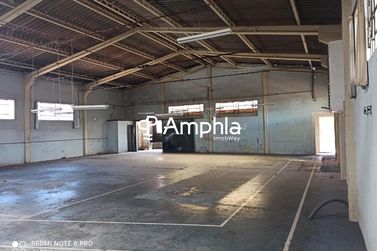 Casa &agrave; venda - 2022m&sup2; - Pioneiros Catarinenses