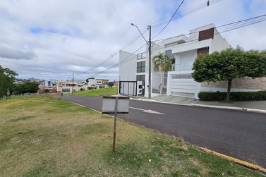 Terreno &agrave; venda - 177m&sup2; - JARDIM TUPAN