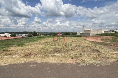 Terreno &agrave; venda - 220m&sup2; - Parque Residencial Metropolitano