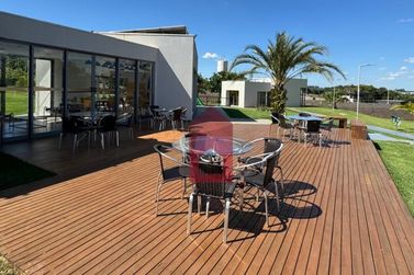Casa &agrave; venda - 141m&sup2; - PAYSAGE ESSENZA CONDOM&Iacute;NIO