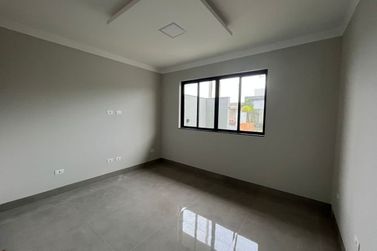 Casa &agrave; venda - 200m&sup2; - 