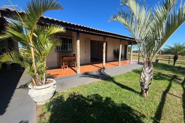 Ch&aacute;cara &agrave; venda - 