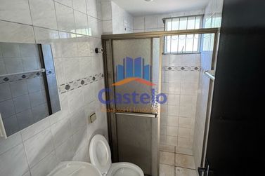 Apartamento para alugar - 51m&sup2; - ZONA III