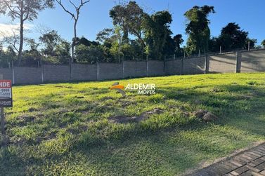 Terreno &agrave; venda - Condom&iacute;nio Jardins de Versailles
