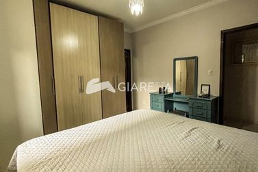 Casa &agrave; venda - 192m&sup2; - JARDIM GISELA