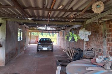 Ch&aacute;cara &agrave; venda - 200m&sup2; - Cafeeiros