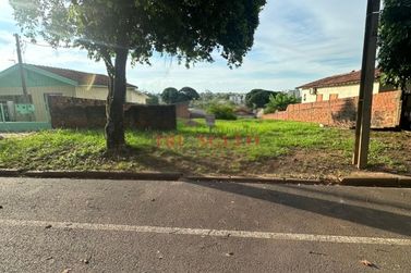 Terreno &agrave; venda - 525m&sup2; - ZONA IV