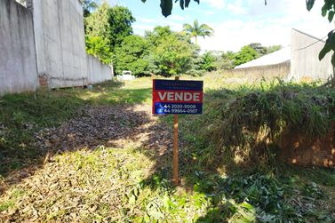 Terreno &agrave; venda - 489m&sup2; - Jardim Castelo Branco