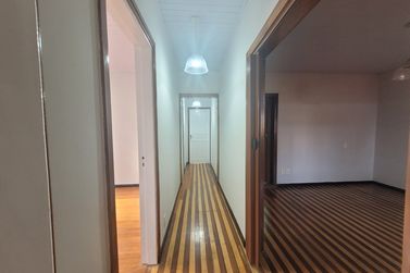 Casa para alugar - 125m&sup2; - Zona I