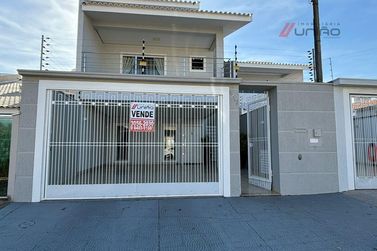 Casa &agrave; venda - 216m&sup2; - Jardim Vit&oacute;ria R&eacute;gia