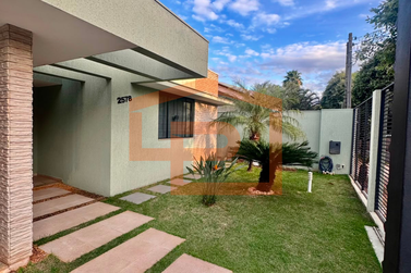 Casa &agrave; venda - 230m&sup2; - Parque Cidade Jardim