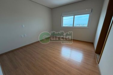 Apartamento para alugar - Zona III