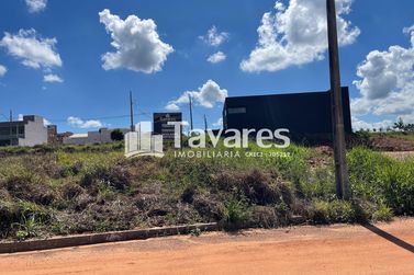 Terreno &agrave; venda - 889m&sup2; - Jardim Soluar