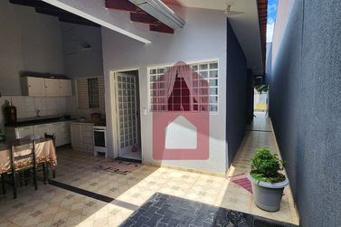 Casa &agrave; venda - 105m&sup2; - Jardim Vila Rica