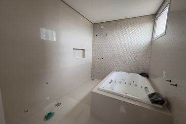 Apartamento &agrave; venda - 257m&sup2; - Zona II