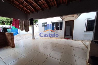 Sala Comercial &agrave; venda - 140m&sup2; - Zona VII