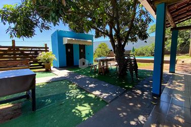 Ch&aacute;cara &agrave; venda - 160m&sup2; - Jardim Pac&iacute;fico