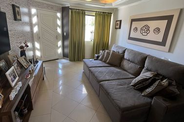 Sobrado &agrave; venda - 188m&sup2; - Zona II A