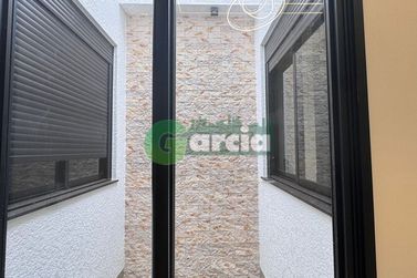 Casa &agrave; venda - 181m&sup2; - ZONA II