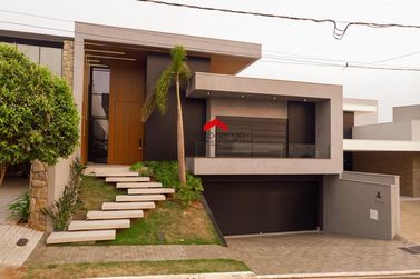 Casa &agrave; venda - 432m&sup2; - Euro Park Residence