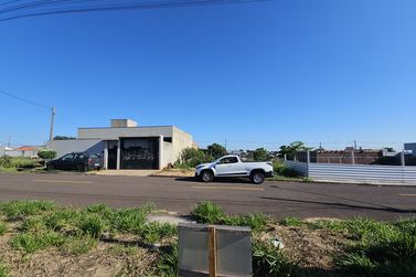 Terreno &agrave; venda - 204m&sup2; - Jardim Aeroporto